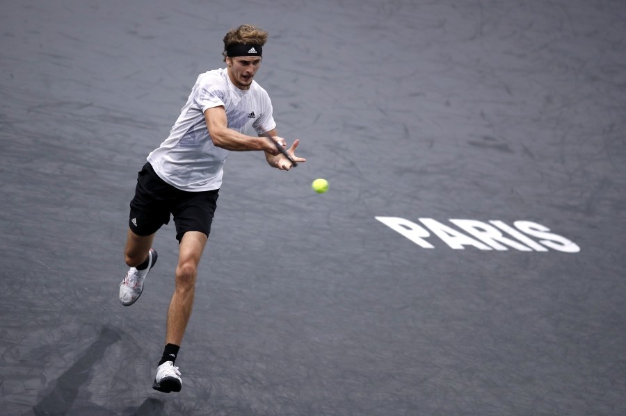 FILE PHOTO: Tennis - ATP Masters 1000 - Paris Masters - AccorHotels Arena, Paris, France - November 6, 2020 Germany's Alexander Zverev in action during his quarter final match against Switzerland's Stan Wawrinka REUTERS/Gonzalo Fuentes/File photo