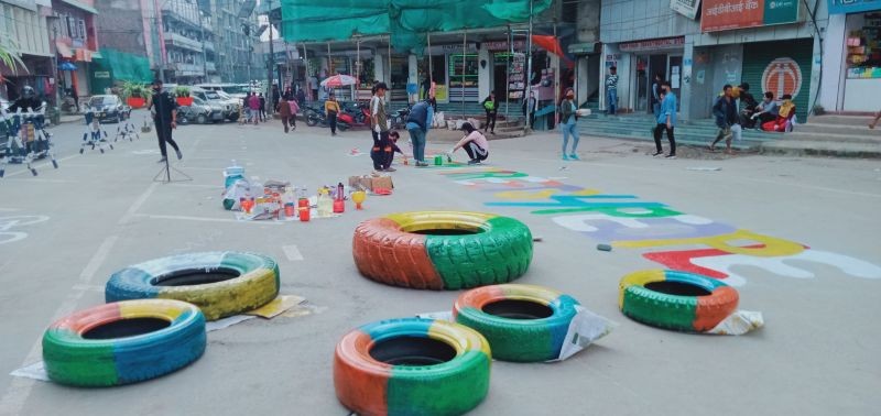 Kohima smart city volunteers and officials prepare for Open Streets Campaign in Kohima on November 6. (Morung Photo)
