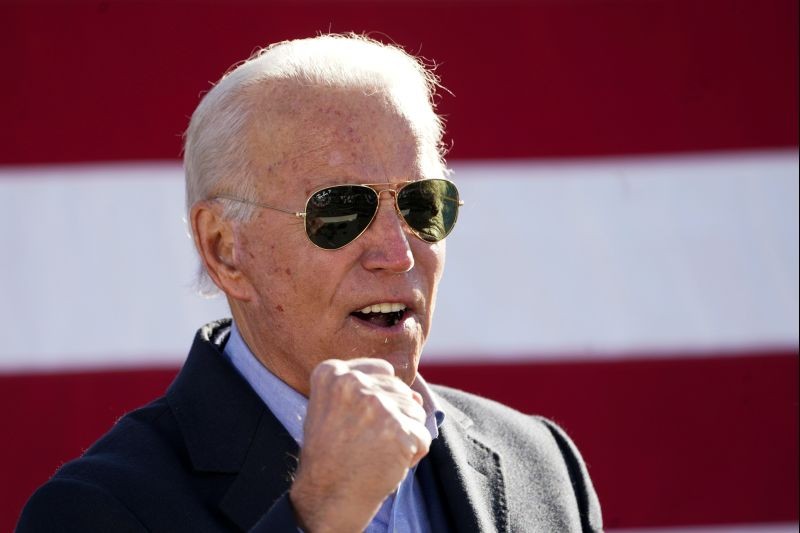 Democratic U.S. presidential nominee and former Vice President Joe Biden speaks during a campaign event in Monaca, Pennsylvania, U.S., November 2, 2020. (REUTERS File Photo)