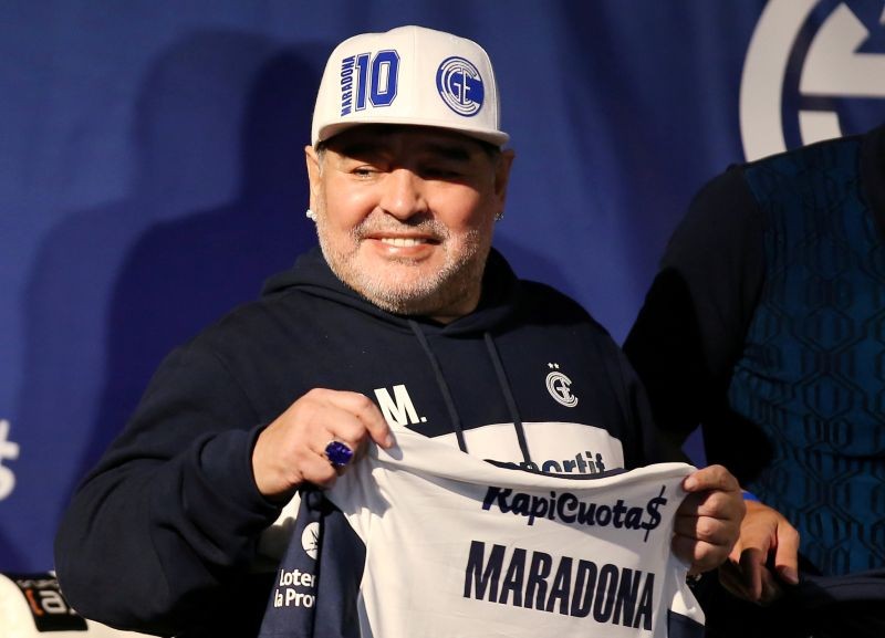 FILE PHOTO: Diego Maradona during his presentation as new coach of Gimnasia y Esgrima REUTERS/Agustin Marcarian/File Photo