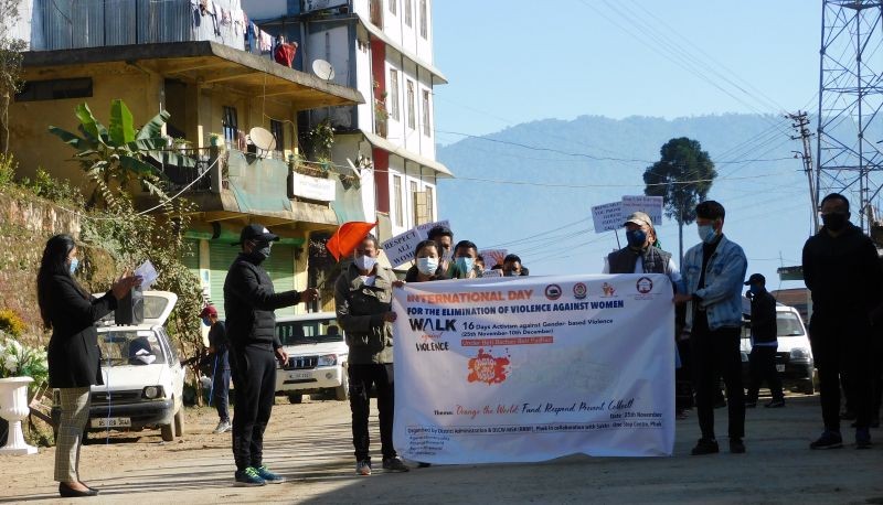 Phek DC Sachin Jaiswal flag off walkathon at Phek town on November 25.