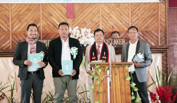 Officials release Tobu Area Teachers’ Association silver jubilee souvenir at Tobu HQ on November 27. (Photo Courtesy: TATA)