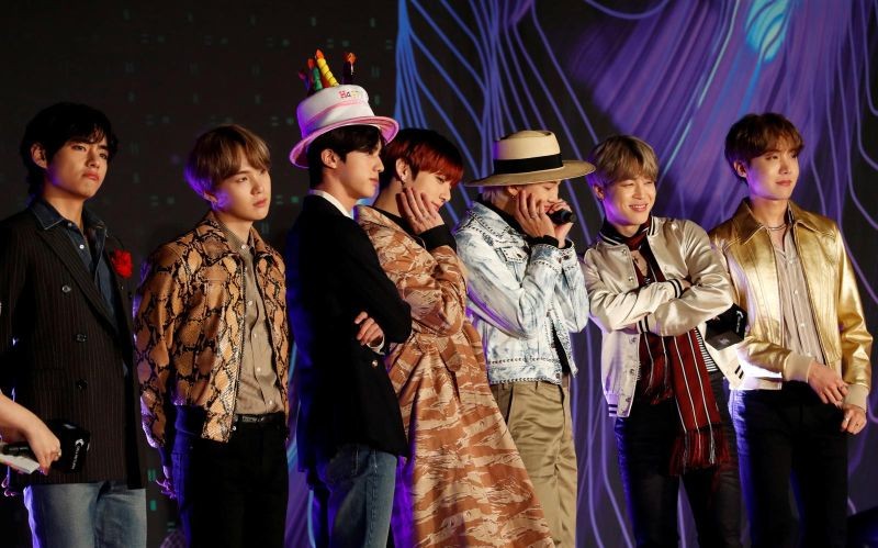 FILE PHOTO: Members of South Korean boy band BTS pose on the red carpet during the annual MAMA Awards at Nagoya Dome in Nagoya, Japan, December 4, 2019. REUTERS/Kim Kyung-Hoon