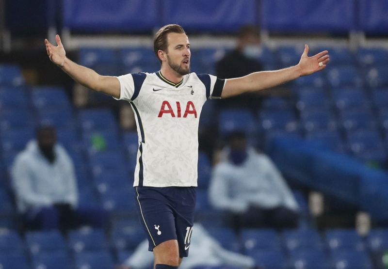 Soccer Football - Premier League - Chelsea v Tottenham Hotspur - Stamford Bridge, London, Britain - November 29, 2020 Tottenham Hotspur's Harry Kane reacts Pool via REUTERS/Matthew Childs