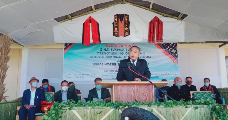Neiba Kronu addressing the gathering at Zuketsa on November 27. (Morung Photo)