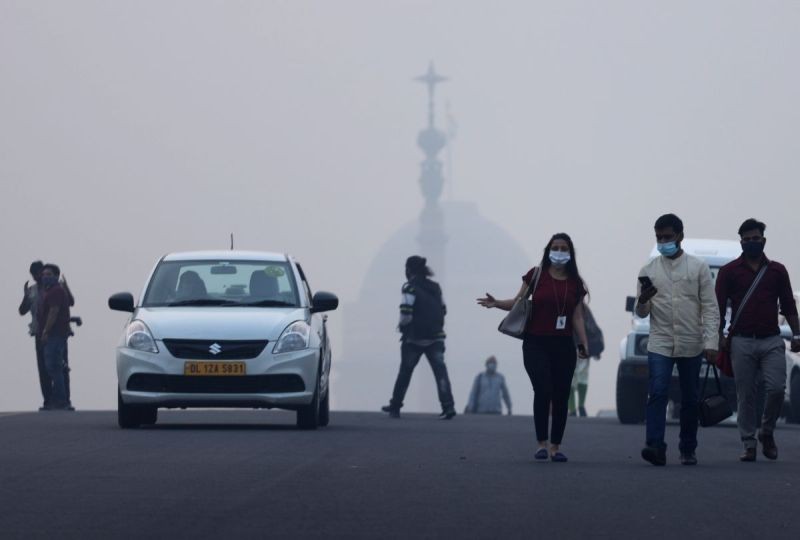 Smog, which for long is considered as a health and environment hazard, is quickly taking a toll on economic activities as well. (IANS Photo)
