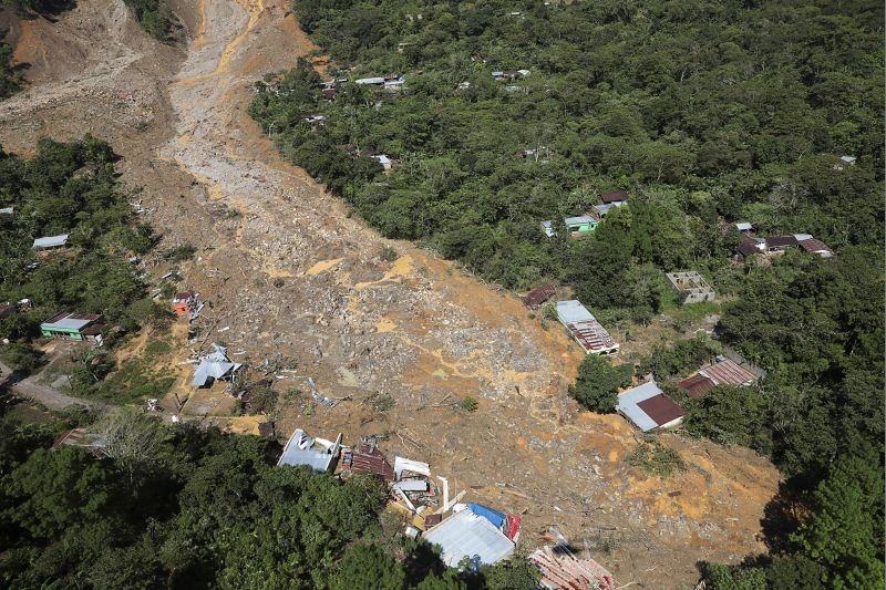 A general view shows an area hit by a mudslide, caused by heavy rains brought by Storm Eta, as the search for victims continue in the buried village of Queja, Alta Verapaz, Guatemala November 8, 2020. (REUTERS Photo)