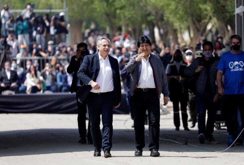 Former Bolivian President Evo Morales, next to Argentina's President Alberto Fernandez, returns to his home country from exile in Argentina, at the border town of Villazon, Bolivia, November 9, 2020. (REUTERS Photo)