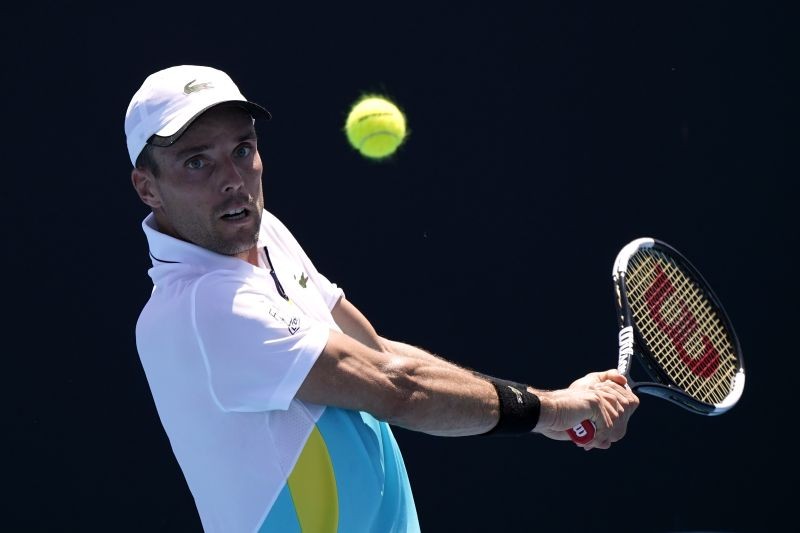 Spain's Roberto Bautista Agut in action during the match against Spain's Feliciano Lopez REUTERS/Kim Hong-Ji