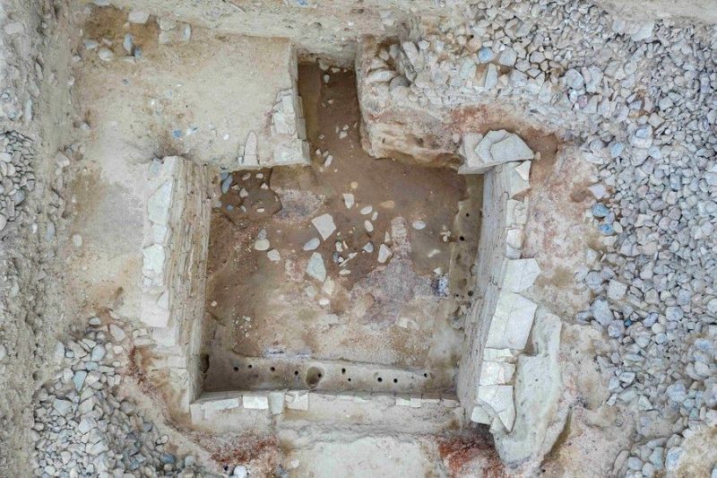 Aerial photo taken on October 3, 2020 shows an ancient tomb in Nilka County in the Kazak Autonomous Prefecture of Ili, northwest China's Xinjiang Uygur Autonomous Region. (IANS File Photo)