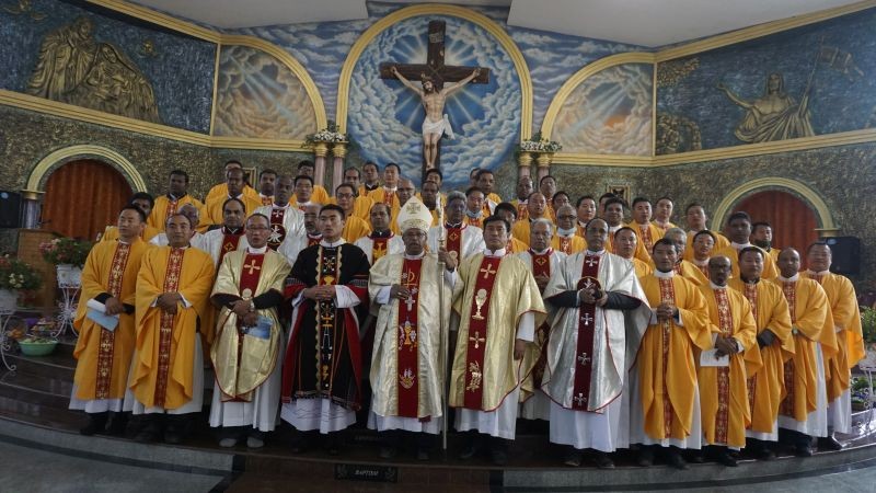 Reverend Deacon Mathew Neni Koso with Most Rev Dr James Thoppil, Bishop of Kohima and others during the ordination ceremony at St Joseph’s Parish, Chümoukedima on December 29.