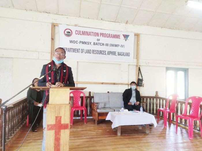 James T Khulu speaking at the culmination programme of WDC-IWMP/PMKSY, Batch 111 Project 1V held at Hopongkyu Memorial Hall in Kiphire town on December 14. (Morung Photo)