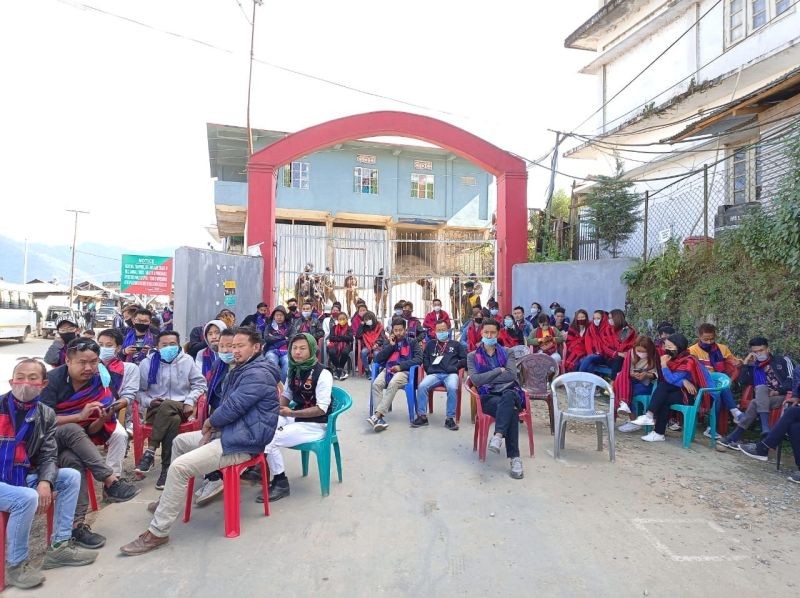 The ENSF locked down administrative offices within their jurisdiction on December 4 as part of their agitation.