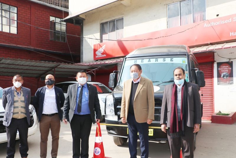 Officials during the handing over of first well equipped hearse vehicle in the State to the Naga Hospital Authority Kohima by NSDMA on January 8. (Photo Courtesy: NSDMA)