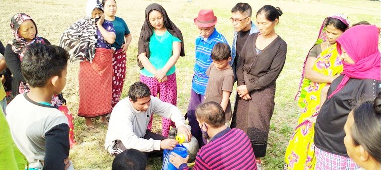ATMA Dimapur Niuland Block conducted demonstration programme on ‘Method demonstration on application of Sulphur Liquid Fertilizer on oilseed crops’ at Paddy Farm School, Toshiho village on January 19 with Roben Singh, ACTO (Agronomy), KVK (ICAR), Jharnapani as resource person. After the programme, Sulphur liquid fertilizers were distributed to the 18 participants who cultivated oilseeds after the harvest of paddy during November and December last year. (Photo Courtesy: ATMA Dimapur Niuland Block)