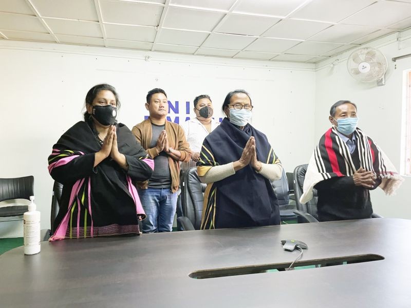 The beneficiaries from Nagaland receive the ‘Best House Construction’ awards during annual awards for excellence in implementation of PMAY-U Mission through video conference on January 1.