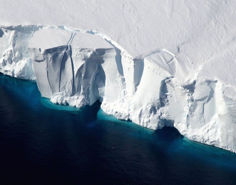 Ice shelves in Antarctica, such as the Getz Ice Shelf seen here, are sensitive to warming ocean temperatures. (IANS File Photo)