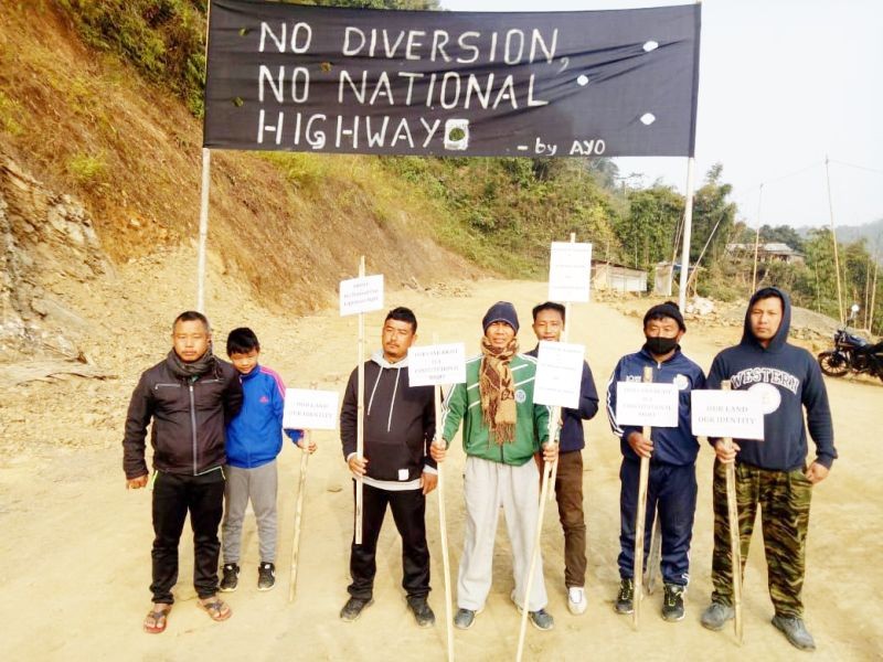 As a mark of resentment against the ‘insensitive and adamant attitude’ of the  Government of Nagaland and NHIDCL towards their demand for realignment of the road from the zero point for about a kilometre in the National Highway between Changtongya and Longleng, leaders of the Akhoya Youth Organisation (AYO) staged a protest on January 15. The demand for realignment is in order to ensure safety and wider junction and better gradient, as per the AYO. It may be noted that the PWD (NH) Nagaland also wrote to the State government in support of the realignment proposal earlier.