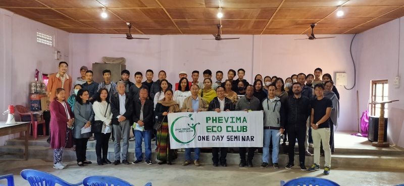Participants with officials and others during the seminar on ‘best practices on solid waste management’ held at Kacharigaon Phevima village, Dimapur on January 26.