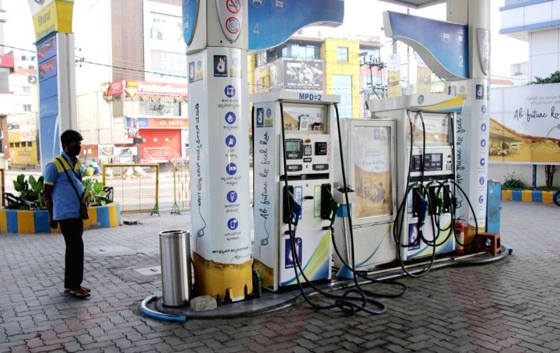 Fuel prices resurge after two-day break. (IANS Photo)