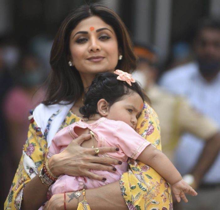 Mumbai: Bollywood actress Shilpa Shetty visits the Siddhivinayak temple in Mumbai, Monday, Feb. 15, 2021. (PTI Photo) 