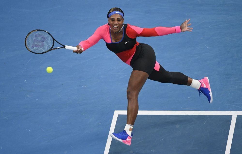 Melbourne: United States' Serena Williams hits a forehand return to Romania's Simona Halep during their quarterfinal match at the Australian Open tennis championship in Melbourne, Australia, Tuesday, Feb. 16, 2021.AP/PTI