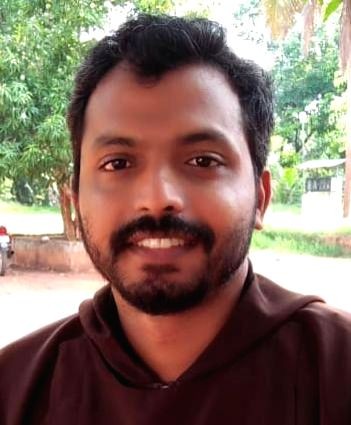Capuchin father donates kidney to hindu youth. (IANS Photo)