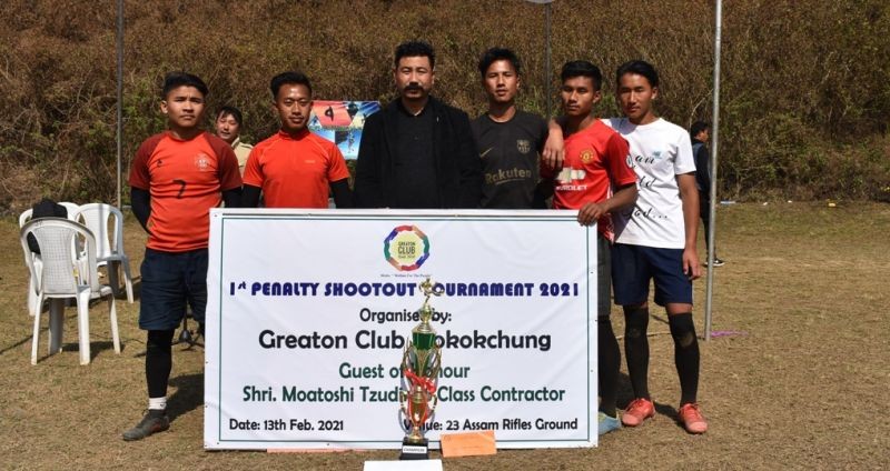 Winners of the 1st Penalty Shootout, Sixteen United Brothers, with Chief Patron, Moatoshi Tzudi, first class contractor, at Assam Rifles ground, Mokokchung. The penalty shootout was organized by Greaton club.