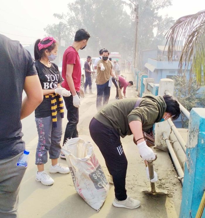 Tenyimi Students' Union Dimapur (TSUD) conducted cleanliness drive at Flyover and old over bridge on February 20 under the theme, ‘My City, My Responsibility.’ The main aim of the drive was to instill a sense of responsibility and belongingness by maintaining cleanliness.