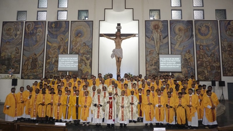 Chrism Mass and Priesthood day was celebrated at Mary Help of Christians Cathedral, Kohima on March 25.