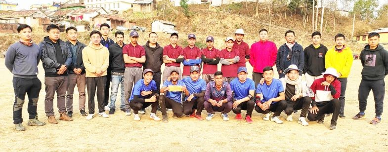Winners of the 1st Super Six Cricket tourney with the organisers.