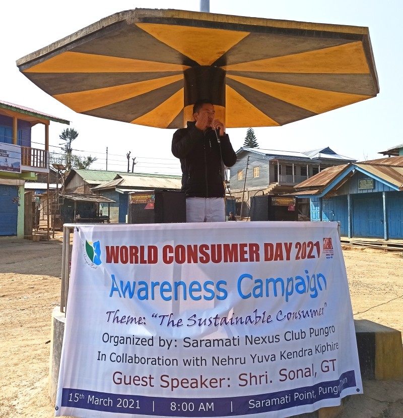 Sonal, LLB speaking at the awareness campaign on consumer rights and duties held in Pungro town on March 15. 