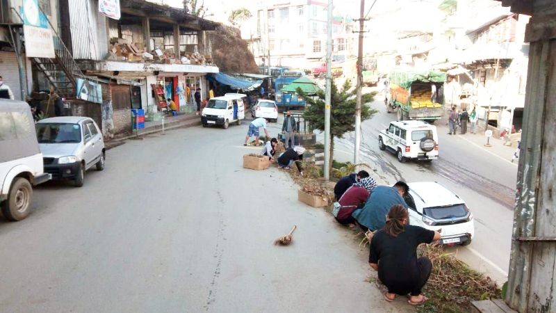 Bayavü Area Panchayat, Kohima conducted social work under the banner ‘say no to plastic’ on March 13.