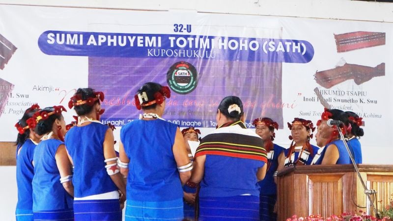 Sümi Totimi Hoho (STH), Mishilimi presenting Lejole (folk song) during the 32nd annual conference of SATH held in Pughoboto on March 13. (Morung Photo)