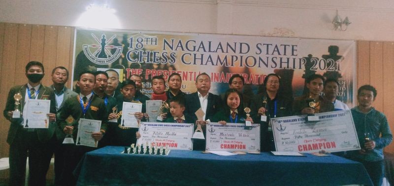 Neiba Kronu and others with the winners of the 18th Nagaland State Chess Championship. (Morung Photo)