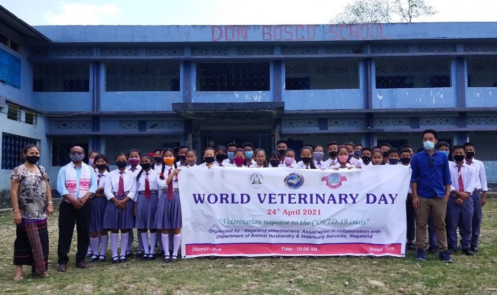 Veterinary officers with students and teachers during the World Veterinary Day held at Don Bosco School, Tizit on April 24. (Photo Courtesy: Mon CVO)