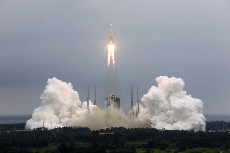 The Long March-5B Y2 rocket, carrying the Tianhe module, blasts off from the Wenchang Spacecraft Launch Site in south China's Hainan Province on April 29, 2021. (Xinhua/Ju Zhenhua/IANS Photo)