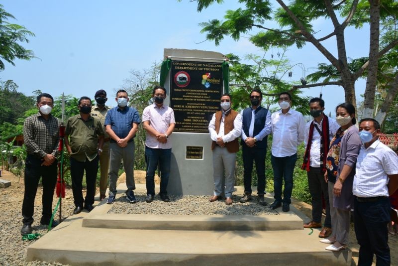 Advisor H Khehovi Yeputhomi (6th from right) and Advisor Imnatiba (5th from left) after unveiling the monolith for ‘Tribal Circuit Changtongya Mokokchung’ at Changtongya town on April 30. (Photo Courtesy: Sashimeren Jamir)