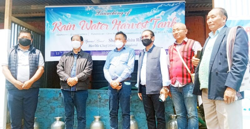 Chief Minister Neiphiu Rio with others during the launching of rain water harvest tank at Gariphema on April 15. (Morung Photo)