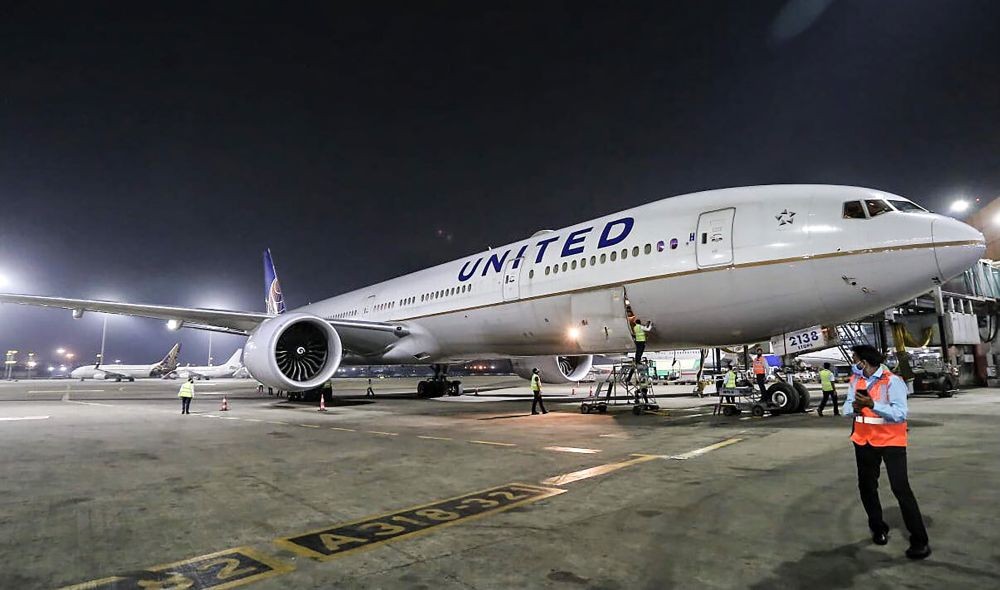 **EDS: TWITTER IMAGE POSTED BY @MEAIndia ON SUNDAY, MAY 2, 2021** New Delhi: 4th flight from U.S.A. arrives carrying 1.25 lakh vials of Remdesivir. (PTI Photo)
