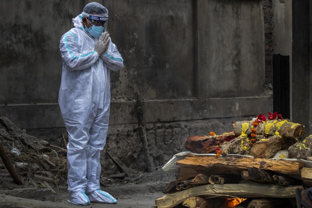 India virus death toll passes 300,000, 3rd highest in world
