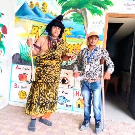 Maha school principal's fancy 'avatars' create vax buzz. (IANS Photo)