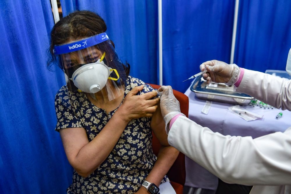 216 cr vaccine doses to be available in 5 months between Aug-Dec, enough to cover all: Centre