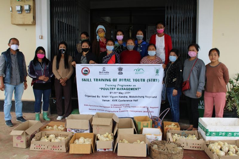 Participants and officials during the six-day Skill Training of Rural Youth on poultry management  organised by KVK Mokokchung at Yisemyong from May 5 to 11 (Photo Courtesy: KVK Mokokchung)