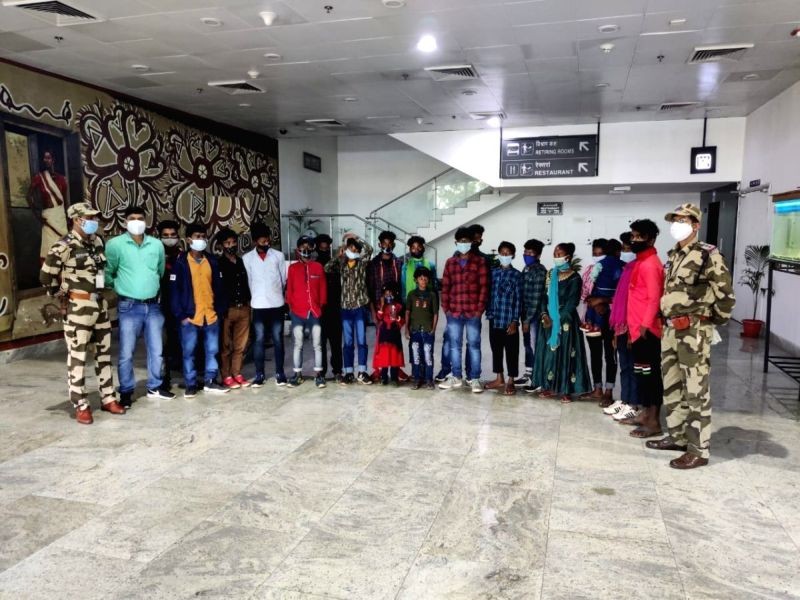 CISF foils major child trafficking attempt, rescues 15 children. (IANS Photo)