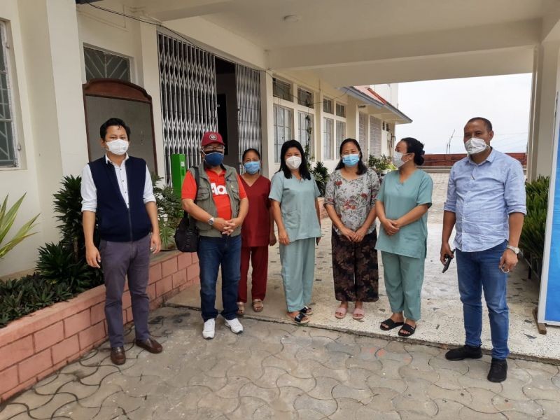 Advisors Dr Nicky Kire and Medo Yhokha along with EAC Kevinguto Kulnu and health care workers at Jubilee Memorial Centre, Lerie on June 4. (DIPR Photo)
