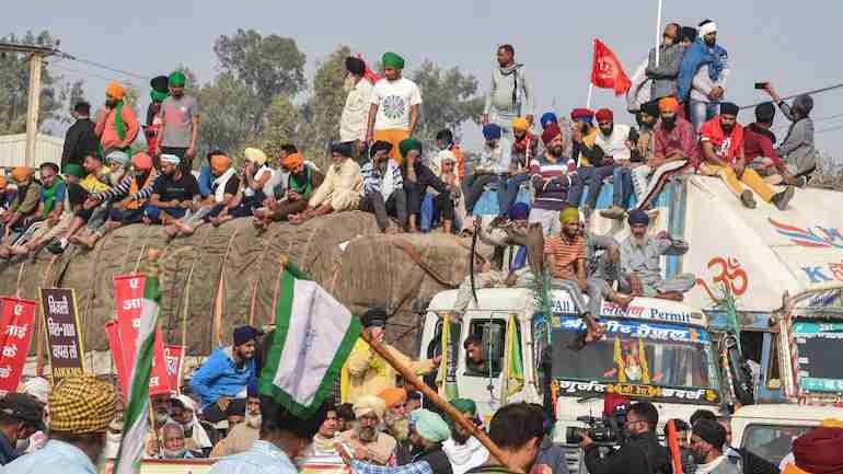 Farmers gather at Singhu border during their ongoing protest against Centre's farm laws. (PTI File Photo)