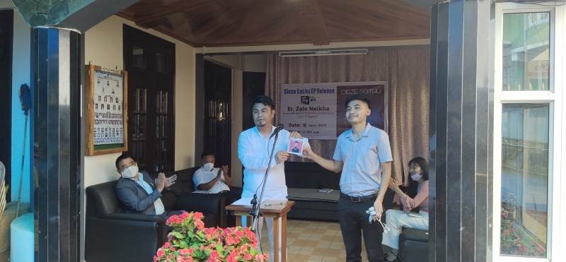 Er Zale Neikha and singer Dieze Sothu during the release of Extended Play '18' on June 18. (Morung Photo)