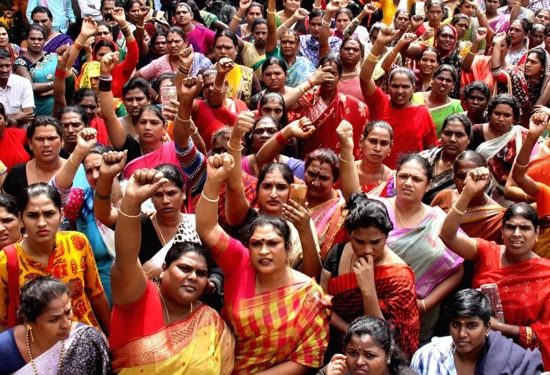 People stage a demonstration against the Transgenders Persons (Protection of Rights) Bill 2016 that was passed by the Lok Sabha but is yet to be passed in the Rajya Sabha; in Bengaluru on Dec 19, 2018. (IANS File Photo)