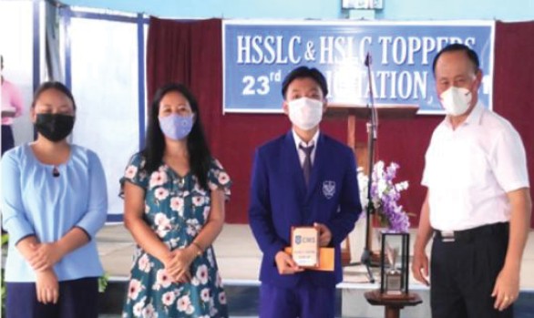 Christina Memorial Higher Secondary School (CMHSS), Dimapur organized felicitation programme for class 10 & 12 students on July 26. State Toppers, Baunennyuchung (18th rank) and Honom JN Yanlem (20th rank and subject topper in science -100 marks) were awarded memento and cash awards. Students who secured 80% and above in aggregate and subject teachers were also given cash awards. Christina Rolling Trophy was bagged by Baunennyuchung securing 95.83%. Henyie K Phom from class-12 bagged the Rolling Trophy from Higher Secondary securing 70.2%. Chief Patron, O Alem, IPS Rtd in his speech congratulated all for bringing laurel to the school.